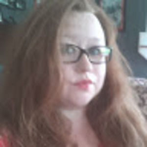 Meet your Posher, Elizabeth lynn